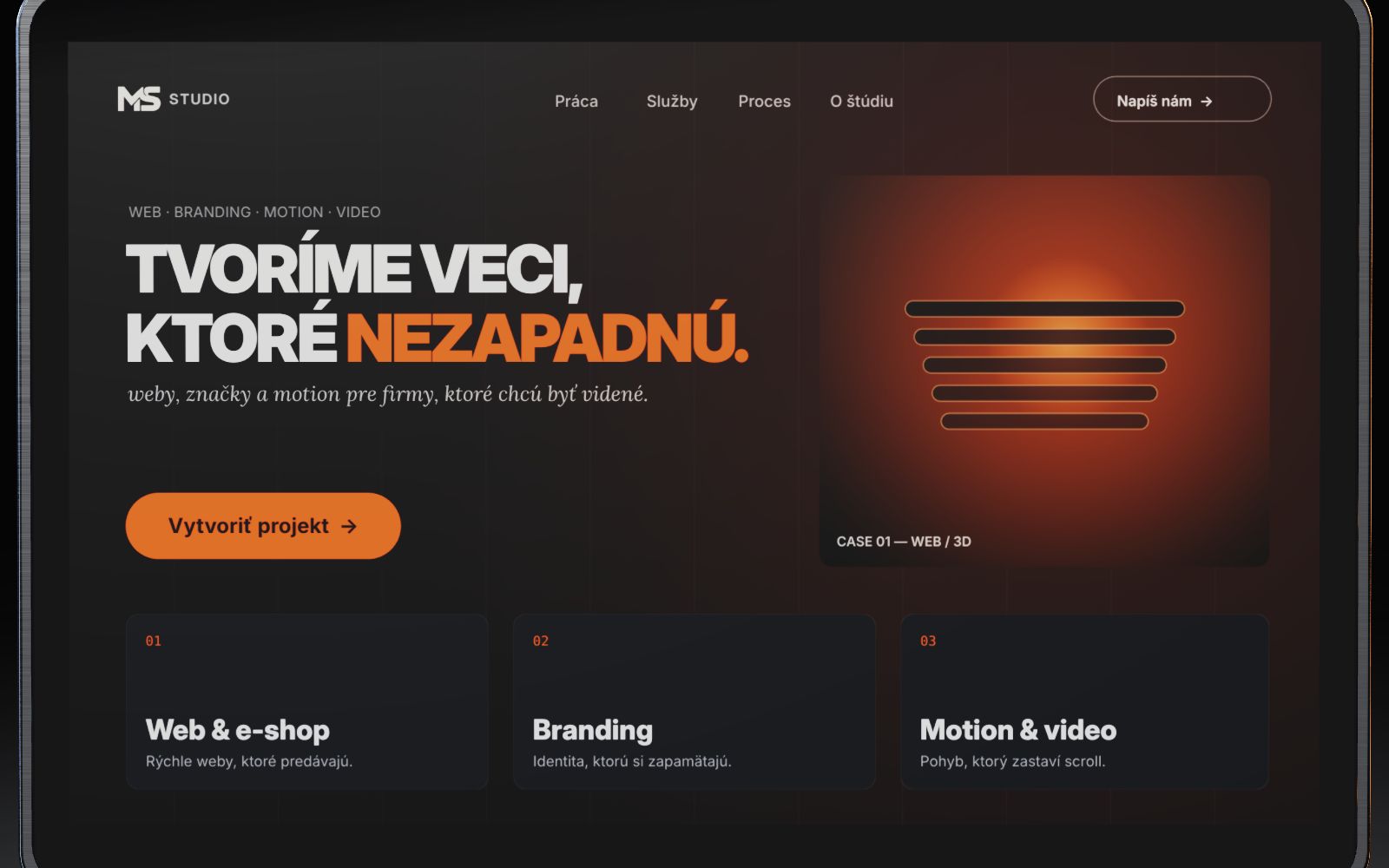 Render z WebGL enginu webu MS Studio: notebook s hotovou stránkou